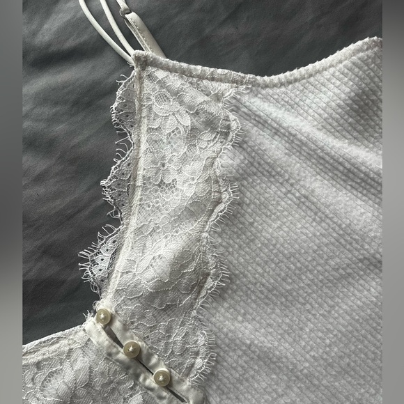 Abercrombie & Fitch Lace detail Cami Tank Top, Size: L, Color: White - Picture 1 of 5